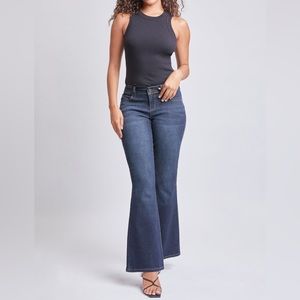YMI WannaBettaButt Y2K low rise flare leg dark wash juniors 9 denim stretch EUC